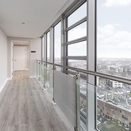 Metro Hotel Dublin Airport Сантри Екстериор снимка