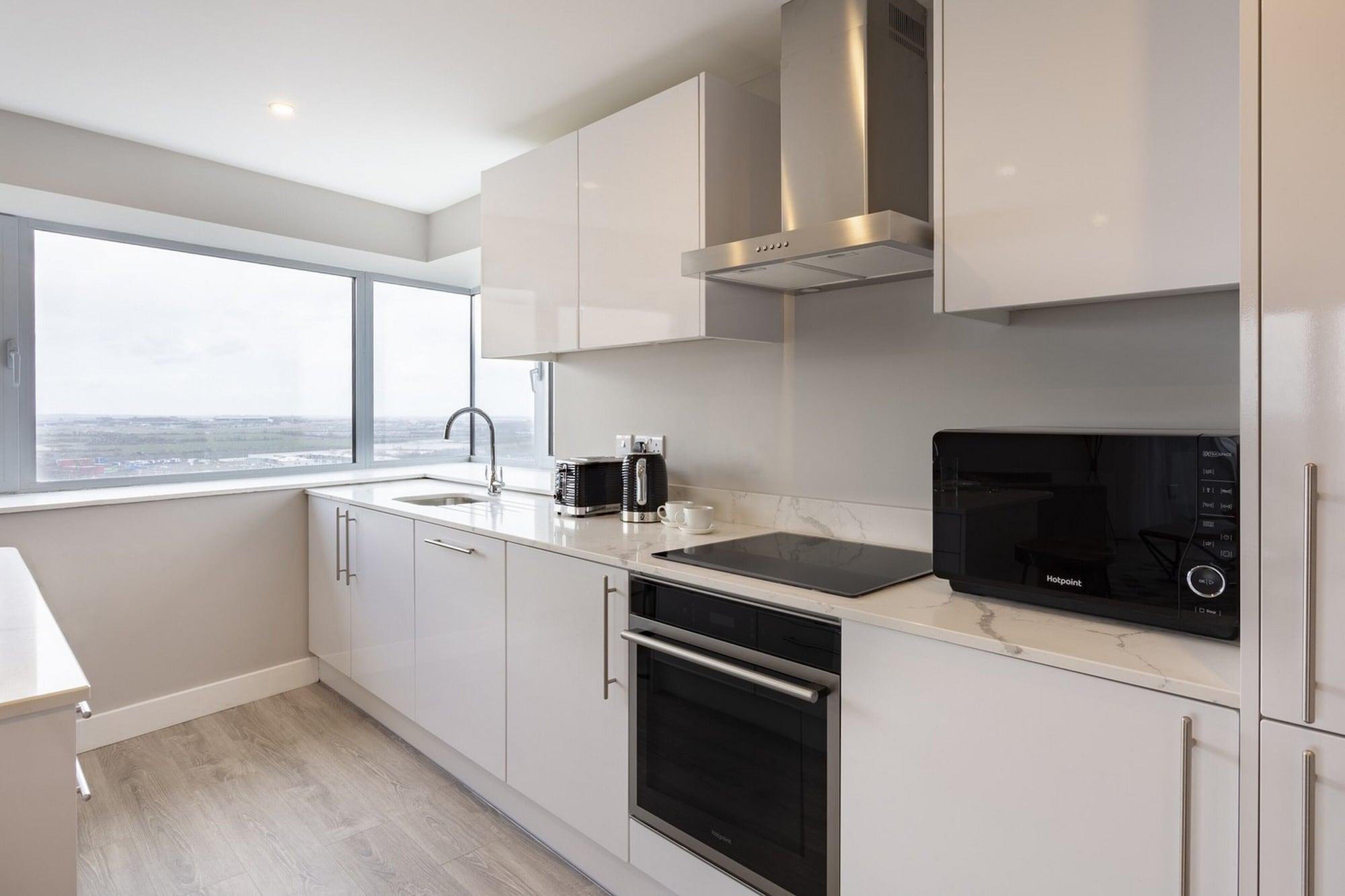 Metro Hotel Dublin Airport Сантри Екстериор снимка