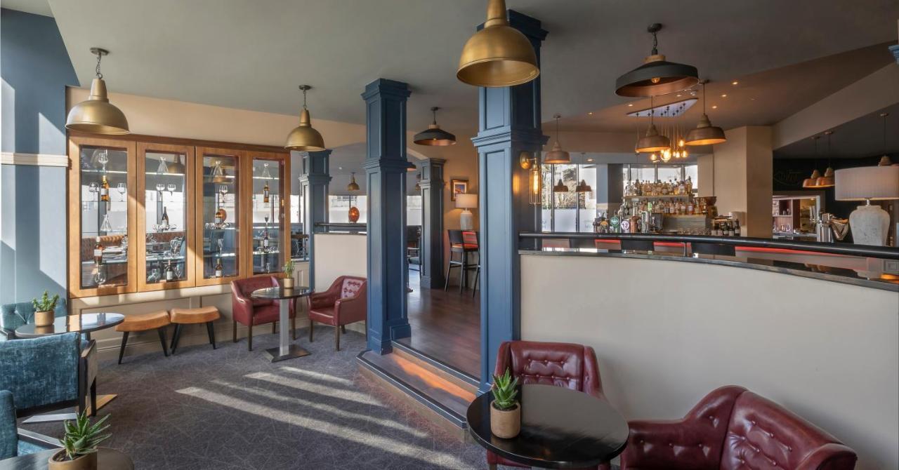 Metro Hotel Dublin Airport Сантри Екстериор снимка