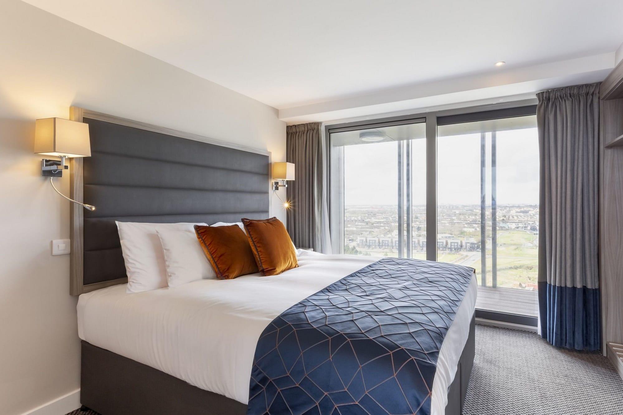 Metro Hotel Dublin Airport Сантри Екстериор снимка