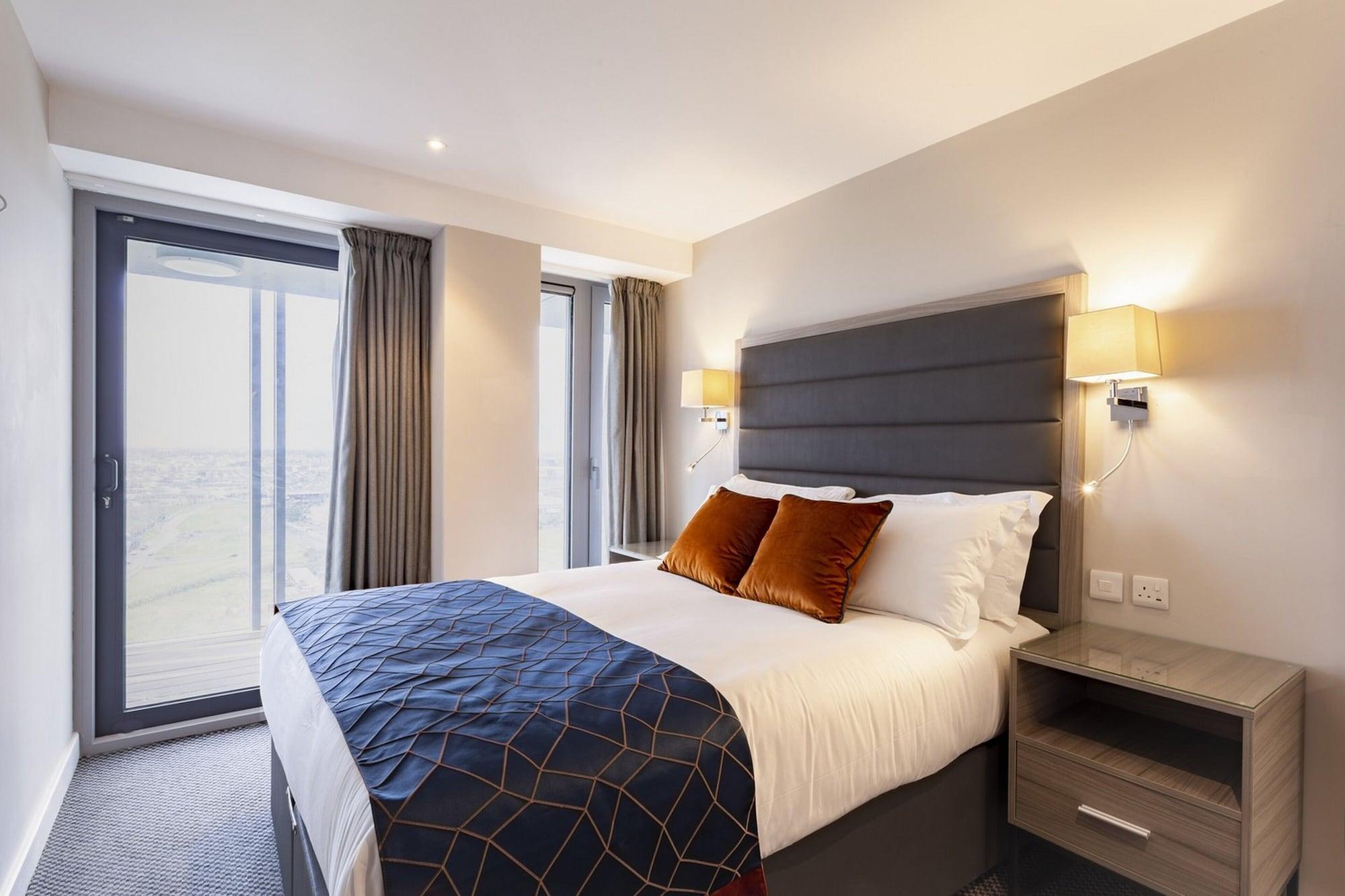 Metro Hotel Dublin Airport Сантри Екстериор снимка